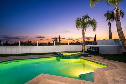 3433 Camino Alegre, Carlsbad, CA 92009 photo 2