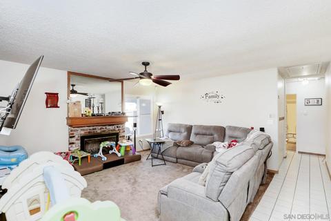 8594 Lake Bluffs Cir, Spring Valley, CA 91977 photo 6