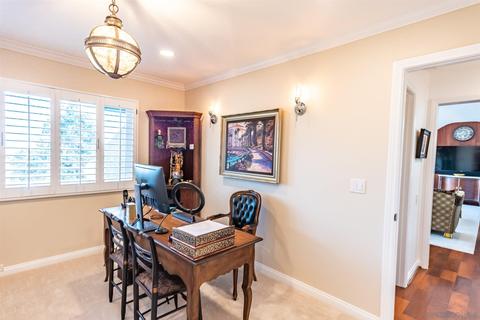 2081 Caminito Circulo Norte, La Jolla, CA 92037 photo 21