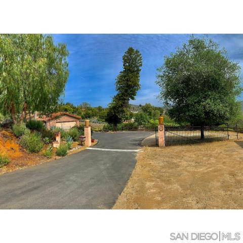 3434 Ryan, Escondido, CA 92025 photo 2