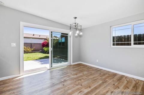 5490 Heidi St, La Mesa, CA 91942 photo 7