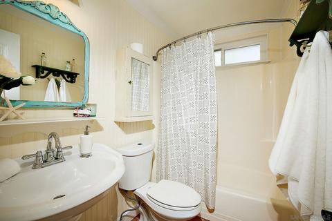3675 Campus Dr, Oceanside, CA 92056 photo 15