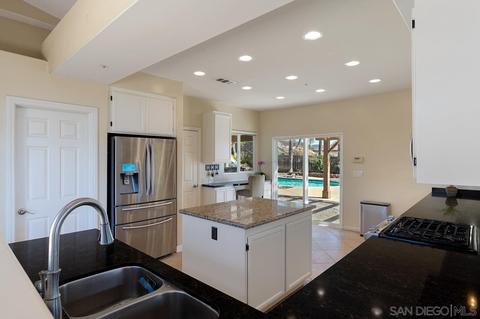 10695 Susie Pl, Santee, CA 92071 photo 17