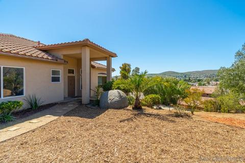 10695 Susie Pl, Santee, CA 92071 photo 3