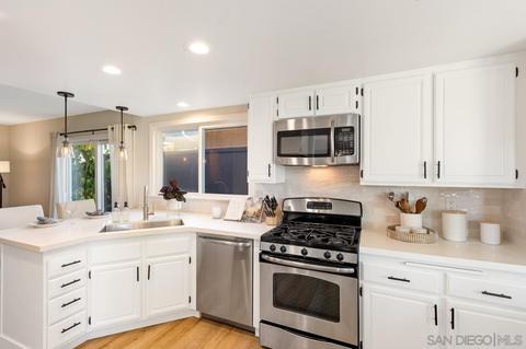 7954 Calle Posada, Carlsbad, CA 92009 photo 8