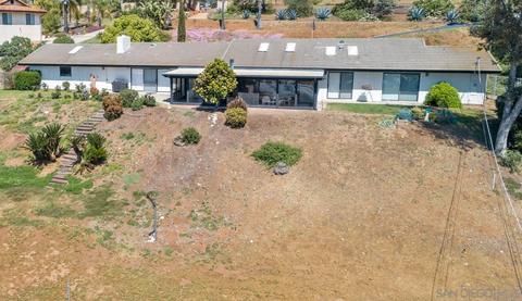 840 Cape Breton, Vista, CA 92084 photo 6