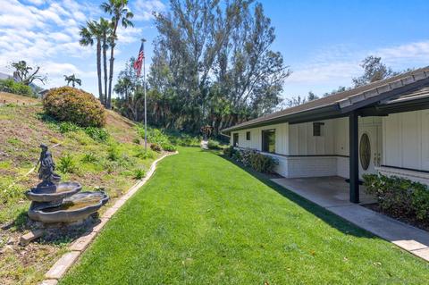 840 Cape Breton, Vista, CA 92084 photo 2
