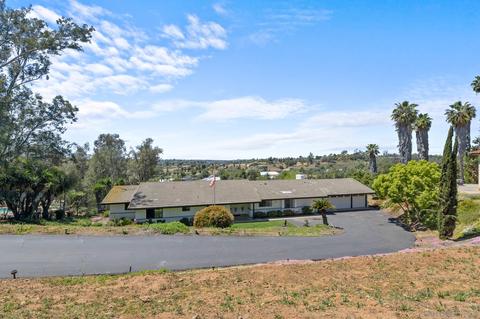 840 Cape Breton, Vista, CA 92084 photo 4