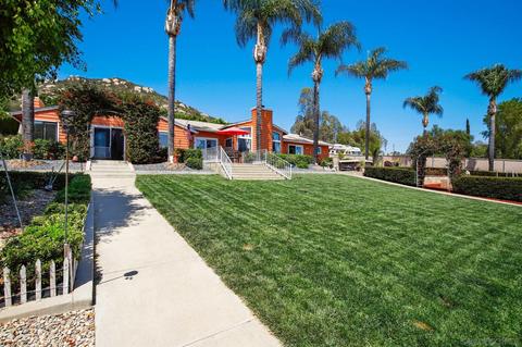10476 Tatas Pl, Escondido, CA 92026 photo 33