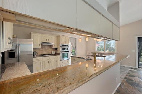 10476 Tatas Pl, Escondido, CA 92026 photo 14