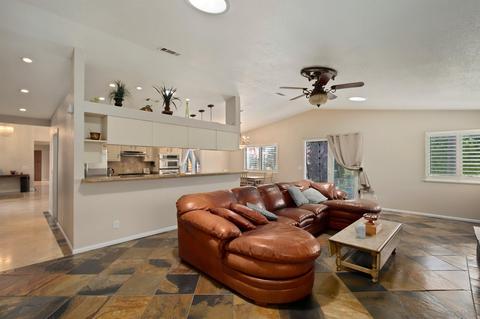 10476 Tatas Pl, Escondido, CA 92026 photo 18