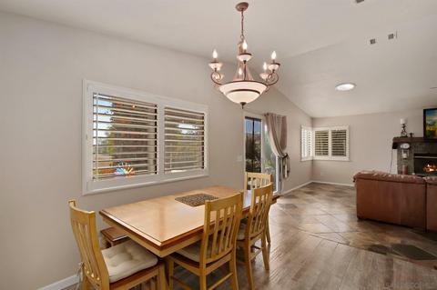 10476 Tatas Pl, Escondido, CA 92026 photo 16