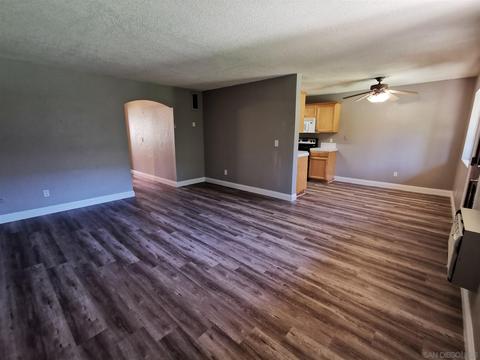 2094 E Grand Ave #29, Escondido, CA 92027 photo 2