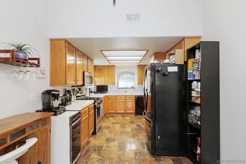 8624 Paseo Ladera, Santee, CA 92071 photo 10