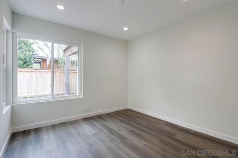 1651 S Juniper UNIT 129, Escondido, CA 92025 photo 22