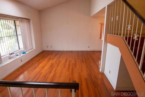 602 E 222nd St, Carson, CA 90745 photo 4