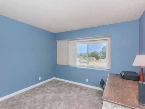 682 Ascot Dr, Vista, CA 92083 photo 14