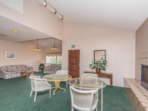 682 Ascot Dr, Vista, CA 92083 photo 21