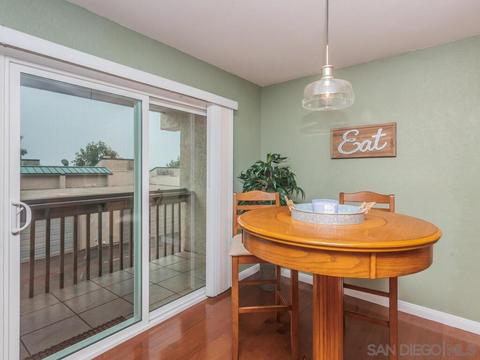 682 Ascot Dr, Vista, CA 92083 photo 13