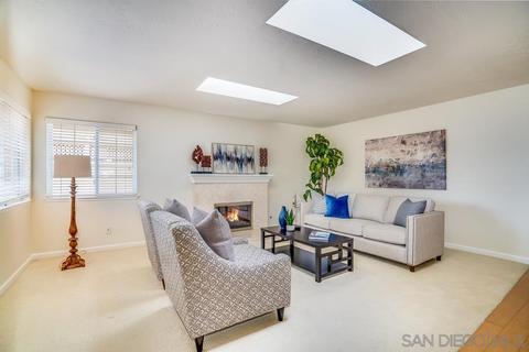 1624 James Dr, Carlsbad, CA 92008 photo 2