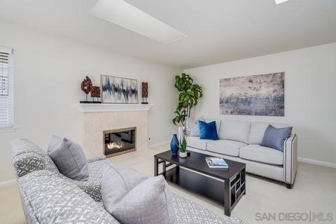 1624 James Dr, Carlsbad, CA 92008 photo 1