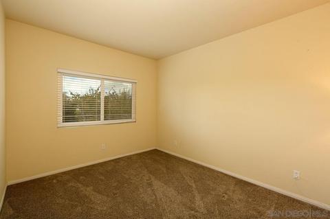 946 Alyssum Rd, Carlsbad, CA 92011 photo 16