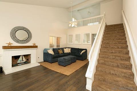 946 Alyssum Rd, Carlsbad, CA 92011 photo 4