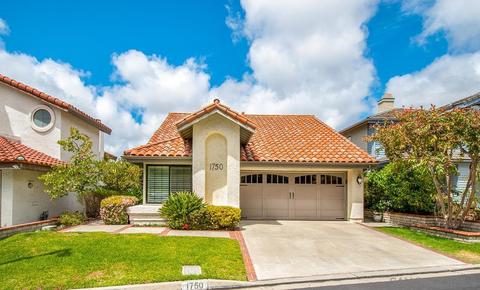 1750 Shadow Mountain Dr, Encinitas, CA 92024 photo 1