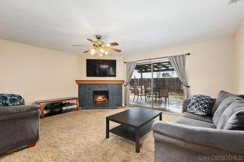 1284 Navello St, El Cajon, CA 92021 photo 3