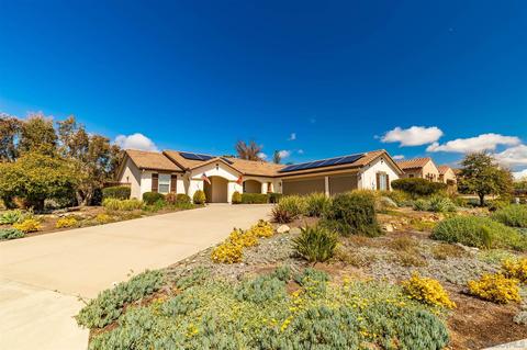309 William Pittenger Pl, Fallbrook, CA 92028 photo 1