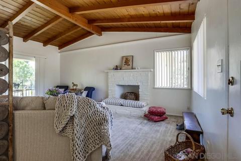 1249 Oasis Dr, Escondido, CA 92026 photo 8