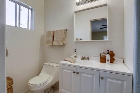 1249 Oasis Dr, Escondido, CA 92026 photo 25