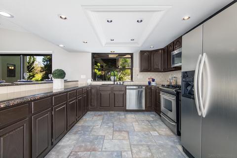 1947 Warmlands, Vista, CA 92084 photo 9