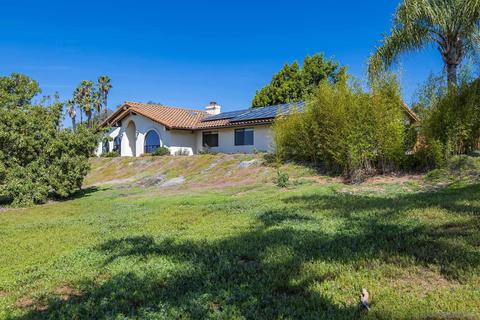 1947 Warmlands, Vista, CA 92084 photo 5