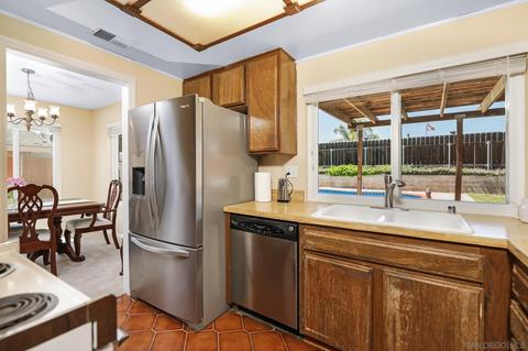 9338 Praful Ct, Santee, CA 92071 photo 12