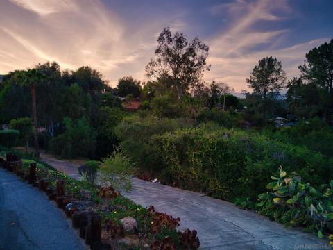 2636 Circle Dr, Escondido, CA 92029 photo 37