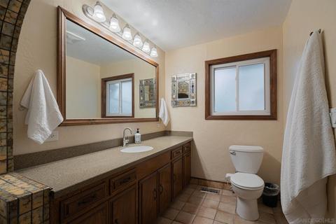 2636 Circle Dr, Escondido, CA 92029 photo 23
