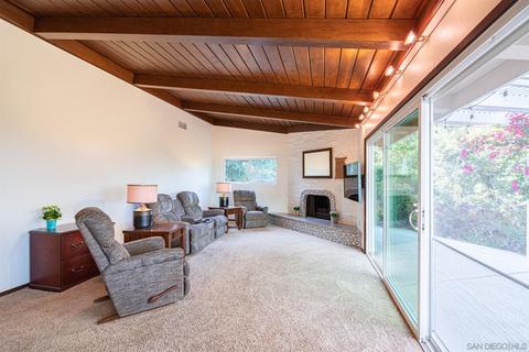 2636 Circle Dr, Escondido, CA 92029 photo 8