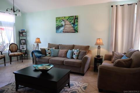 831 Ridgewater Dr, Chula Vista, CA 91913 photo 4