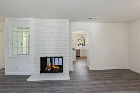 2956 Ronald St, Riverside, CA 92506 photo 9