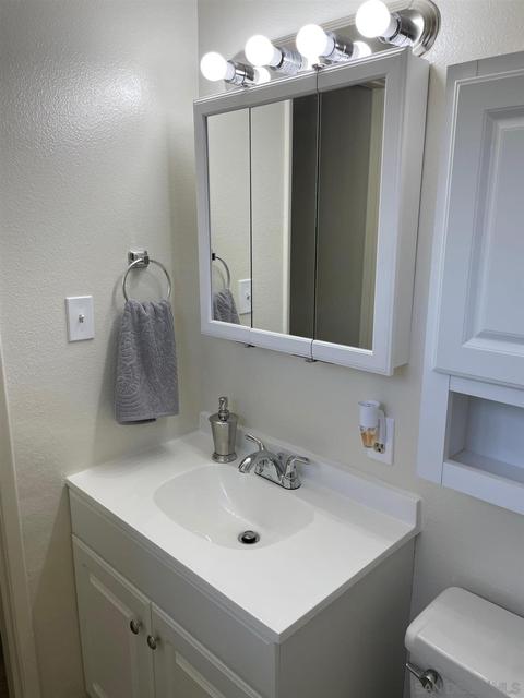 8621 Carlton Oaks Dr, Santee, CA 92071 photo 23