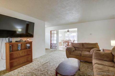 8621 Carlton Oaks Dr, Santee, CA 92071 photo 8