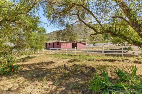 26855 Cougar Pass Rd, Escondido, CA 92026 photo 3