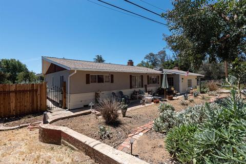 1010 Bear Valley Rd, Escondido, CA 92025 photo 2