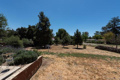 1010 Bear Valley Rd, Escondido, CA 92025 photo 35