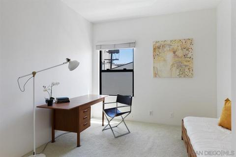 7597 Eads #E, La Jolla, CA 92037 photo 24