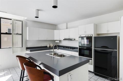 7597 Eads #E, La Jolla, CA 92037 photo 8