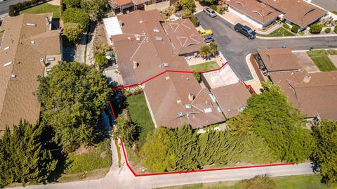 2235 Fairway Ct, Oceanside, CA 92056 photo 2