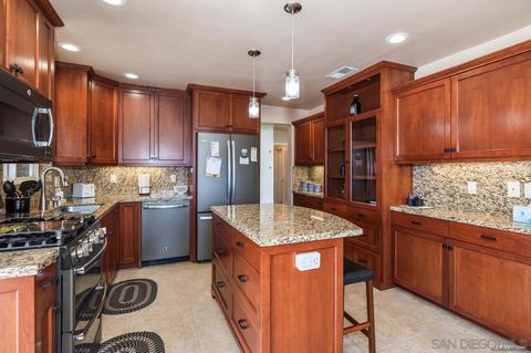 8045 Morocco Dr, La Mesa, CA 91942 photo 14