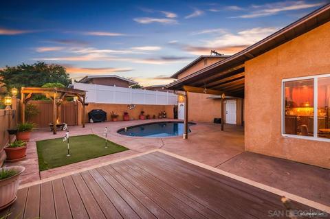 8045 Morocco Dr, La Mesa, CA 91942 photo 4